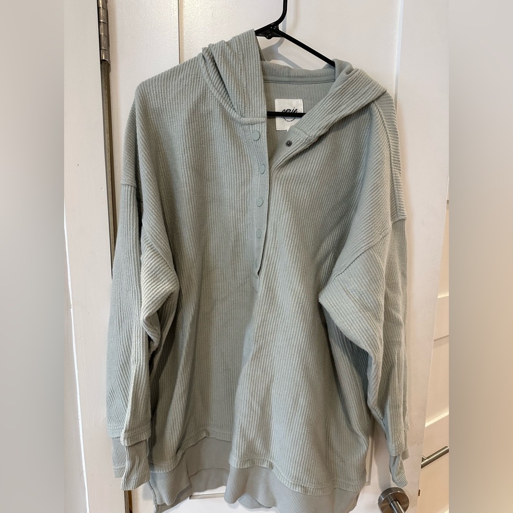 Aerie oversized sweatshirt